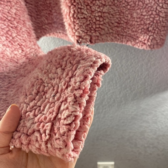 Urban Outfitters Pink Quarter Zip Collared Fuzzy Jacket - Picture 6 of 10